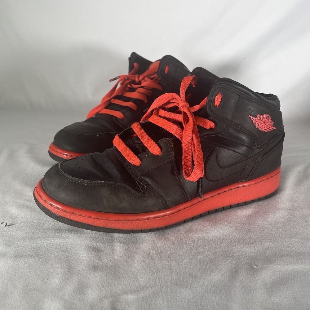 Size 6.5 Jordan 1 Retro Mid Black Infrared 2013 Black And Red